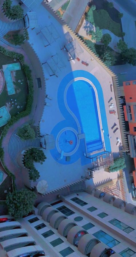 דובאי Nash Guest House Females Only מראה חיצוני תמונה